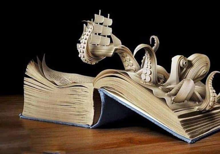 Польза чтения. 5 причин почему стоит начать читать книги. Фото №3
